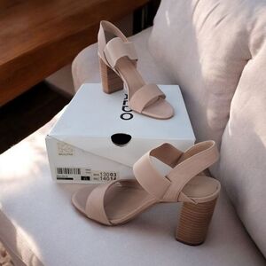 Women's Light Rose Pink Leather Block Heel Sandals